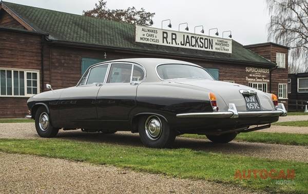 마크 X 유전자는 현재의 XJ들에게 전달되었다