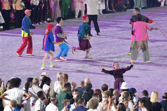 폐회식 - 8일 도쿄올림픽 스타디움에서 2020도쿄올림픽 폐회식이 진행되고 있다. DJ 공연이 진행되고 있다. 2021.08.08. 도쿄 올림픽사진공동취재단