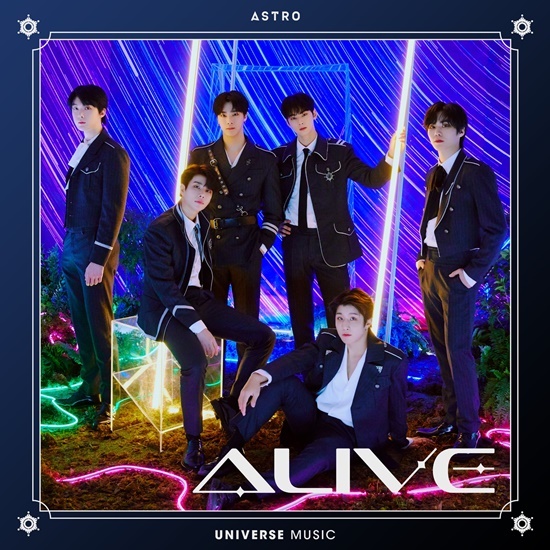 On the 23rd, Univers announced that it had confirmed the release of its tenth Universal music new song ALIVE with Astro (MJ, Jinjin, Cha Eun-woo, Moon Bin, Raki, and Yoon San-ha).Today (23rd) at 6 p.m., we will release the Alive scheduler and cover images through the official SNS channel, he added.Astro has been through various web entertainments such as Universal Original Entertainment Dramatic Variety SPACE FORCE A: SECRET GOLDEN BOWL (Space Force A: Secret Golden Bowl), Short Form Variety SSAP - DANCE (-Dance), and Chemies Bringing Match We are expanding our global fandom by expressing different entertainment feelings.In particular, following the Univers entertainment, pictorials and radio, this music is raising questions about the concept of a new song Alive.Univers Music will be released in January by Aizwon D - D - DANCE, February by Jo Su-mi and Bee Guardians, and March by Park Ji-hoon Call U Up (Feat. Ihai) (Prod.Primary, April (girl) children Last Dance (Prod. GroovyRoom), May Kang Daniel Outerspace (Feat).Roko, AB6IX GEMINI, and CIX TESSERACT (Prod.Hui, Minit, THE BOYZ, Drink It, MONSTA X, KISS OR DEATH, and other highly completed music and music videos are being introduced to solidify their position as global acclaim as well as contents of Univers Music to Believe and Listen.On the other hand, the new song Alive will be available on various online music sites at 6 pm on September 2, and the Music Video full version will be released exclusively through the Univers app.Photo: NCsoft, Kleb