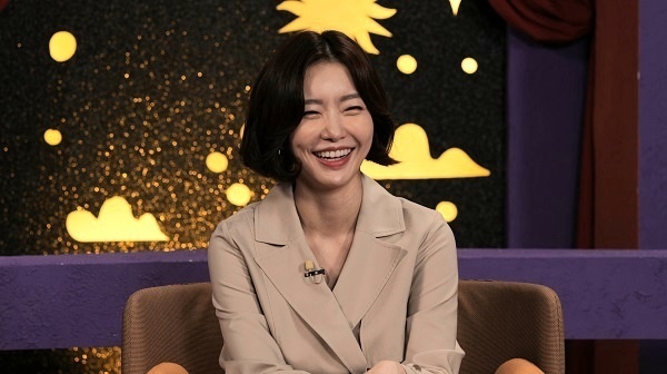 Lady Jane looks like a Love High Water.Lady Jane will appear on SBS Plus and Channel S Love Dosa Season 2, which will be broadcast on September 6th.3MC Hong Jin-kyung, Hong Hyun-hee and Shin Dong question that it is strange for Lady Jane, the representative of the entertainment industry, to appear in Love Dosa.Lady Jane tells me that she has been in love counseling for many people, but she has come to Love Dosa because she has no place to share her love troubles.Lady Jane, who met last year and said that her last love was her last breakup in March of this year, says her opponent is 10 years old.Most of his love is surprised by the fact that he is young.The owner expert analyzes Lady Janes love tendency in earnest.A specialist in the company said, Sanju without a fasting of love, and told Lady Jane that love is like gasoline to run a car called I.