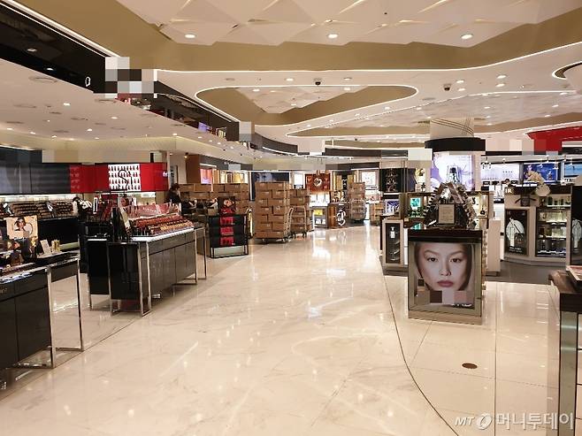 서울시내 한 시내면세점 내 매장 전경 2021.08.24 /사진=이재은 기자