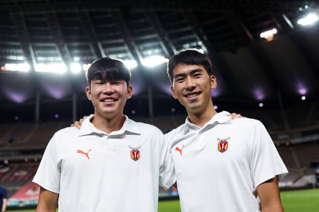 제주 김봉수(왼쪽)와 김명순. 제공 | 제주