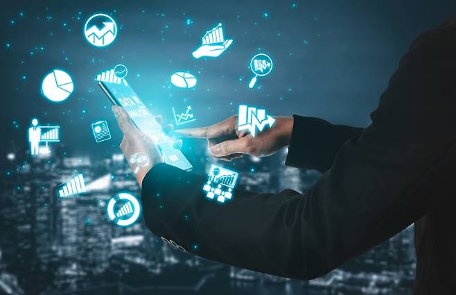 금융당국이 국내주식에 대한 소수 단위 매매를 허용하면서 관련 서비스 마련에 증권사들의 움직임이 분주할 것으로 예상된다./사진=이미지투데이