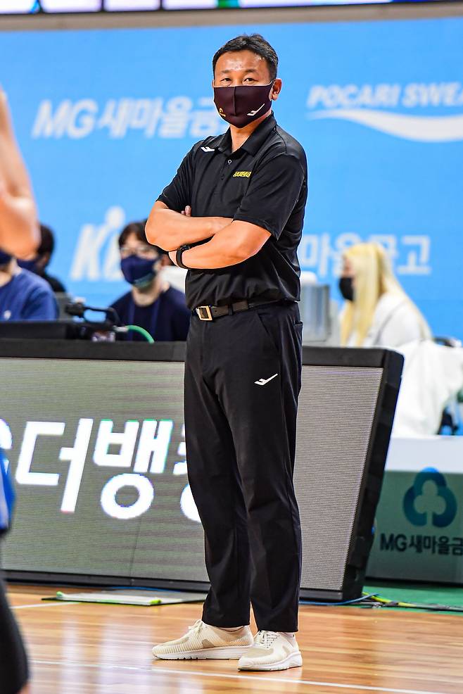 LG 조성원 감독. 사진제공=KBL