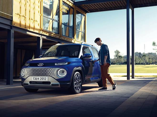 현대차가 이달 29일 출시하는 '캐스퍼'의 사전 예약 첫 날 1만8940대가 예약됐다./현대차 제공