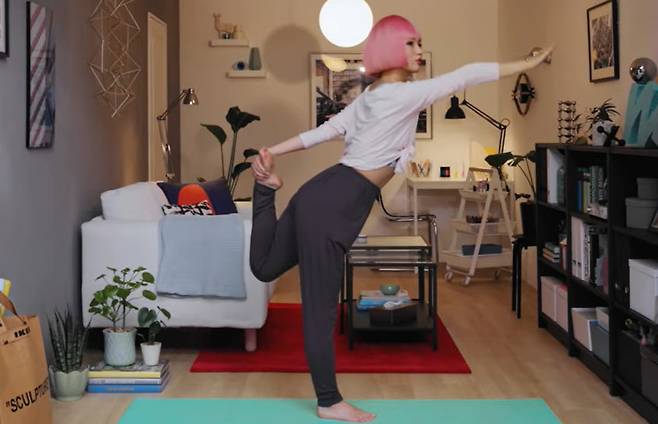 일본 가상인간 ‘이마’가 등장한 이케아 광고 장면[유튜브 캡처]