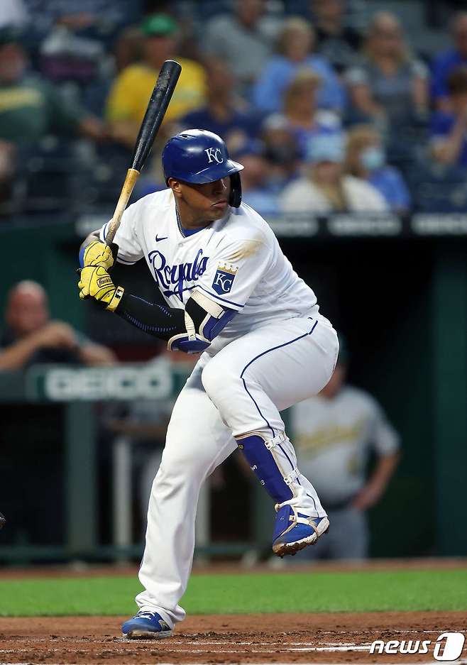 캔자스시티 살바도르 페레스가 시즌 44호 홈런을 터뜨렸다.© AFP=뉴스1