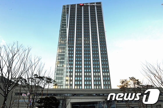 전남 나주 혁신도시 한국전력 전경/뉴스1 © News1 윤용민 기자