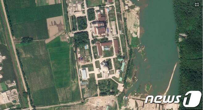 북한이 영변 우라늄 농축 시설을 확장하는 정황이 담긴 사진이 공개됐다.(Panet Labs Inc.)© 뉴스1