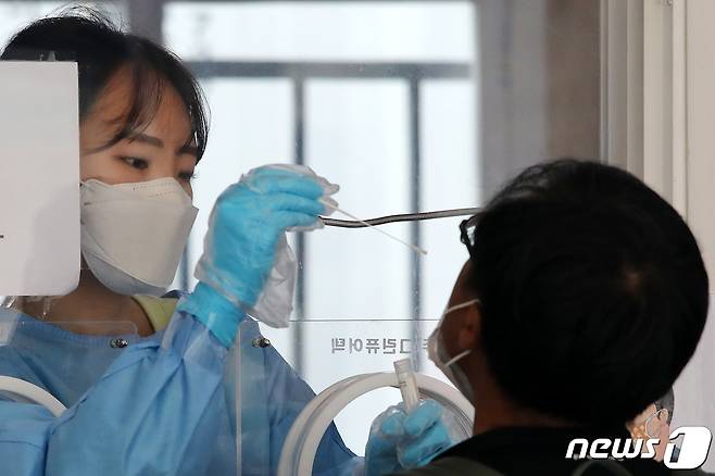 21일 충북에서 신종 코로나바이러스 감염증(코로나19) 확진자 26명이 추가됐다.(사진은 기사 내용과 무관함) / 뉴스1 © News1
