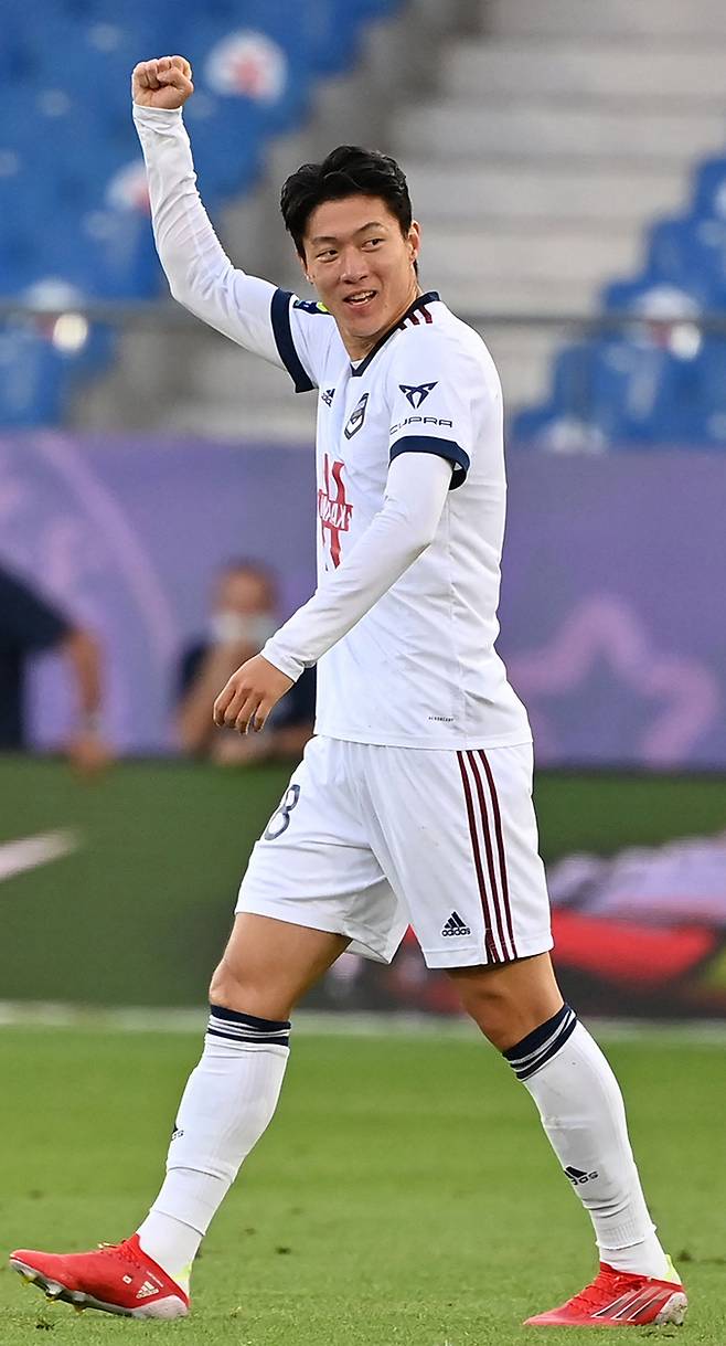 보르도 황의조가 몽펠리에와의 프랑스 리그앙 경기에서 골을 넣은 뒤 주먹을 불끈 쥐며 기뻐하는 모습. 몽펠리에=AFP연합뉴스