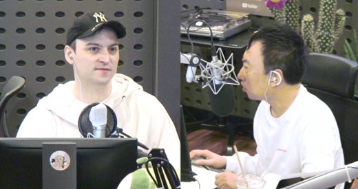 Faker-born broadcaster Guillaume Musso Patri showed off his witty dedication, referring to Bitcoin investments from his days as a Faker.Guillaume Musso Patri appeared as a guest in the corner of KBS Cool FM Radio show which was broadcasted on the morning of the 27th.DJ Park Myeong-su said, When I introduced it in front of me, I told him that I had a big wealth.Guillaume Musso Patri said: I bought Bitcoin four to five years ago and it was $700 then, and now it seems like 50 million won for the Korean money.Its about 60 to 70 times more than when I first lived, she said.I did not buy much because I did not know what it was then. I studied a few months later and bought a lot when it was $ 900.Park Myeong-su asked, Why did you do Bitcoin? Guillaume Musso Patri said, My Friends hit Fokker.If you hit Fokker, you have to hit overseas, but you have to take money every time you fly, but its not more than $ 10,000.So Fokker is the Friends using Bitcoin, which is so comfortable and good to use. Friends recommended me and started it. Guillaume Musso Patri had won several StarCraft titles during his time as Faker; he said: I won several times before I came to Korea.Canada, which was falling in popularity in the United States, was becoming popular in Korea. The competition was huge and the prize money was enormous. One listener sent a text message about his game-playing child, which said Guillaume Musso Patri: Study is the most important, and if you study well, you can play Game.There will be only one in ten thousand and one in a hundred thousand who can be Faker, and at the rate, you shouldnt give up everything and say youre going to be Faker.It is because there is a small chance of being. Park Myeong-su asked about the official corner question, monthly income: Guillaume Musso Patri, I didnt make much in the old days; I was a hungry Game.I was the third biggest earner of the makers, and the company paid four million won a month. I had a lot of PC room events.The PC room event is to invite a maker to play Game with local friends when the bosses open. It seems to have been three rounds nationwide.Guillaume Musso Patri made a surprise wedding announcement last year with a non-entertainment woman, Friend, and collected topics.He said, I told my wife that if I married me, I would not have to work for a lifetime. I told my wife to study and if she wanted to work, but she said she did not have to.My wife and my parents are good. My wife is good at nail art, and I often do it to my mother and I am so good.And there is a respectful word, but when you get close, it is a culture that speaks half, and you speak half of each other. Finally, Guillaume Musso Patri said of the activity plan, I did not work for three years, so I wanted to work again. There is nothing more fun than broadcasting.Meanwhile, Guillaume Musso Patri is a first-generation Faker from Canada, who has also appeared on the comprehensive channel JTBC Abnormal Talks and has also been a broadcaster.