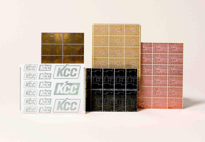 KCC가 생산하는 다양한 DCB 제품들.