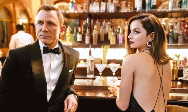 영화 사상 최장 시리즈인 007의 25번째 이야기 ‘007 노 타임 투 다이’