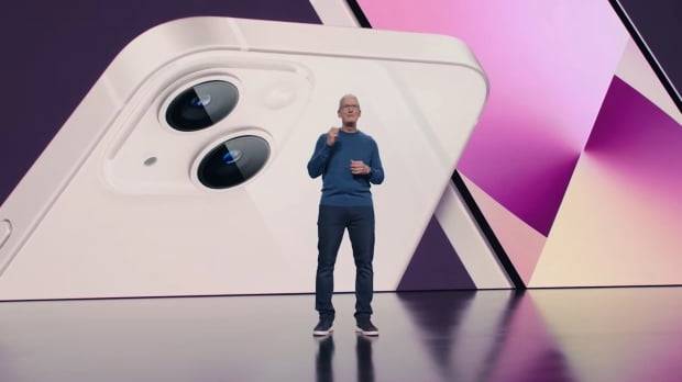 애플이 14일(현지시간) 캘리포니아 쿠퍼티노 애플파크에서 스페셜 애플 이벤트를 통해 아이폰13을 공개했다. /사진=뉴스1