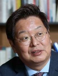 진창수 세종연구원 일본연구센터장