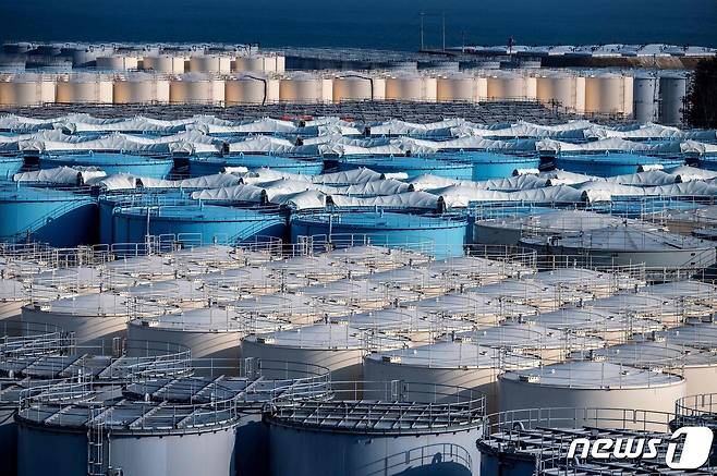 일본 후쿠시마 제1원자력발전소 내의 방사성 오염수 저장 탱크 <자료사진> © AFP=뉴스1