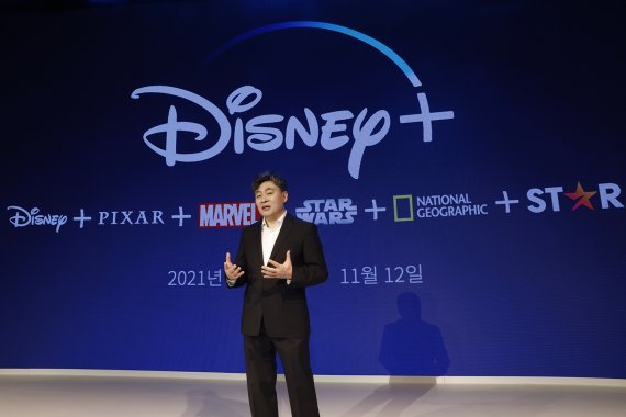 미국 월트디즈니가 지난 14일 한국 언론을 상대로 미디어 데이 행사를 가졌다. 디즈니+는 오는 11월12일 한국 온라인 동영상 서비스(OTT) 시장에 진출한다. 사진은 오상호 월트디즈니 컴퍼니 코리아 대표(사진=월트디즈니컴퍼니코리아 제공). /사진=뉴시스