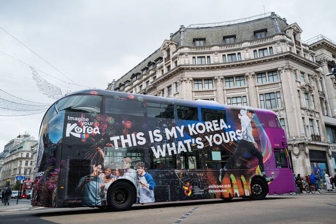 한국관광 홍보 버스 in 런던