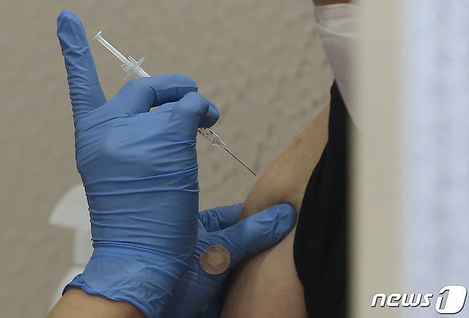 신종 코로나바이러스 감염증(코로나19) 화이자 백신. 뉴스1 © News1 윤일지 기자