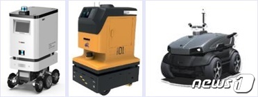 사진 왼쪽부터 배달용 자율주행 실외로봇, 방역로봇, 보안순찰 로봇. (세종시 제공) © 뉴스1