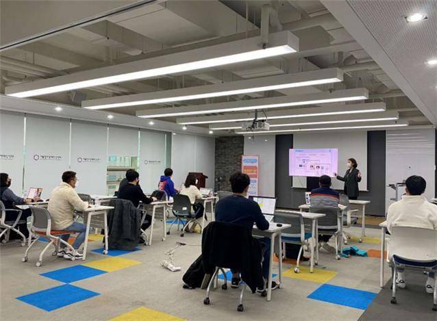 마포비즈니스센터 활동 모습. 마포구 제공