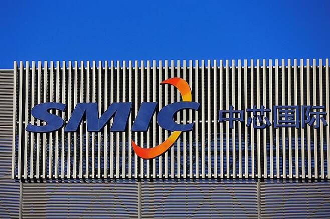 중국 최대 파운드리 업체 SMIC의 로고. /SMIC