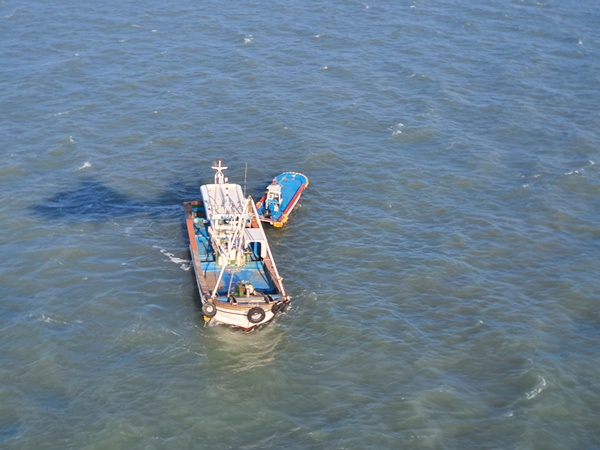 여수 대(大)여자도 해상에서 작업자 2명이 실종 신고된 꼬막 양식장 관리선.
