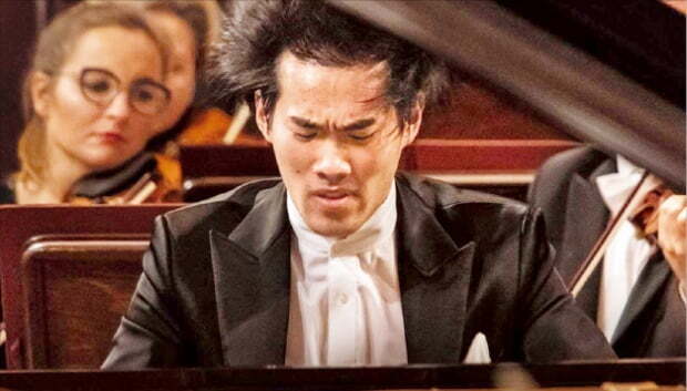 올해 쇼팽콩쿠르 우승을 차지한 중국계 캐나다 피아니스트 브루스 리우.