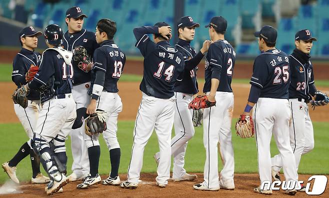 두산 선수단. 2021.10.19/뉴스1 © News1 공정식 기자