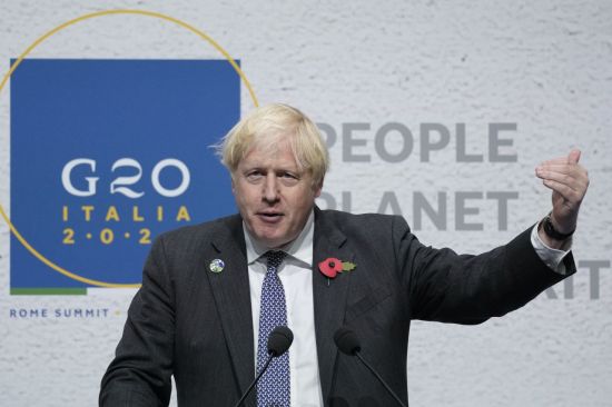 보리스 존슨 영국 총리는 G20 정상회의의 성과가 새발의 피에 불과하다고 지적했다.  [사진 제공= AP연합뉴스]