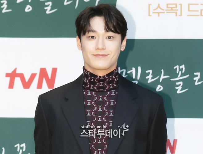 Actor Lim Soo-jung, Lee Do-hyun and director Kim Sang-hyup attended the production presentation.The event was held online under the influence of Corona 19.