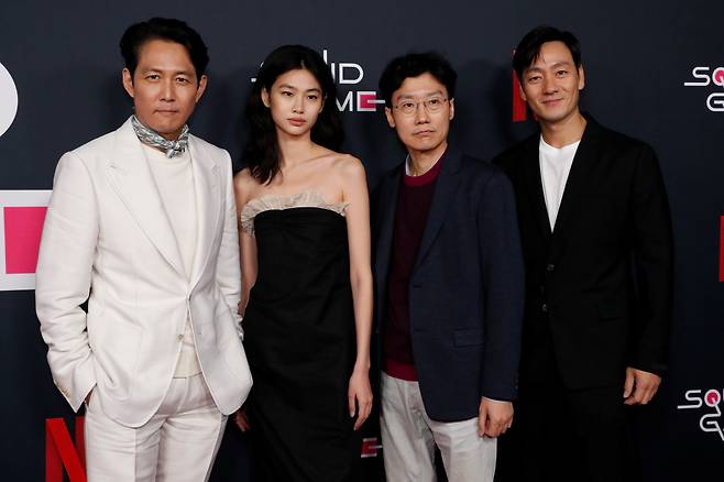 The former Worlds desire worked: Netflix original series squid game is getting hot attention again, confirming its Season 2 production.Director Hwang Dong-hyuk attended the promotion of squid game at the United States of Americas Hollywood Nui House on the 8th (local time) with squid game actors Lee Jung-jae, Park Hae-soo and Jung Ho-yeon.Lee Jung-jae said, Even on the streets of United States of America, people recognized me. Life has changed. Its amazing.Passersby say hello. I dont know how to respond to all this love and interest.It is very nice to meet with fans who have loved squid game. Chung Ho-yeon also said, As soon as I arrived in LA, I asked the airport official to take a picture of me as a fan. I have been attending a lot of foreign countries to attend fashion shows for the first time.In particular, Hwang received a question about Season 2 from many foreign players. Hwang said, The pressure on the subsequent season is considerable.I feel like I have no choice (for season 2 of squid game) because Ive received so many requests and so much love.I have Season 2 in my head now. It is a phase I am currently planning.It is too early to say when and how Season 2 will come out, but I can promise this one. Lee Jung-jae will return in Season 2 and he will do something for the world.Season 2 of squid game, which was finally revealed through Hwangs mouth.Hwangs interview is the first time that he has officially announced the overall composition, although Netflix has mentioned the possibility of Season 2.Hwangs squid game Season 2 production news led to a hot response from both domestic and former World fans.Former World fans were enthusiastic about sharing Hwangs Squid Game season 2 production news through SNS.Above all, Dolby, a film sound system company that dominated former World, welcomed the production of Season 2 of Squid Game by capturing and posting scenes of One Nam (Oh Young-soo) in Squid Game.