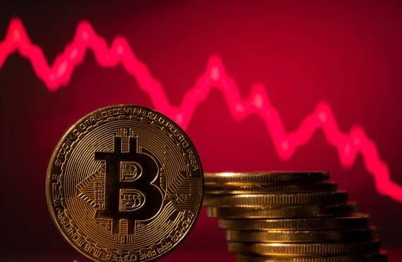 비트코인(BTC)과 이더리움(ETH)이 동반 급락하며 시장에 혼란을 주고 있다. /사진=뉴스1로이터