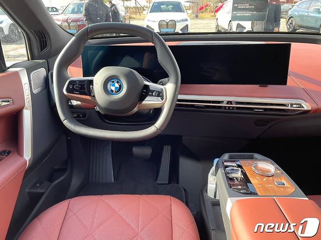 BMW의 'ix'. © 뉴스1