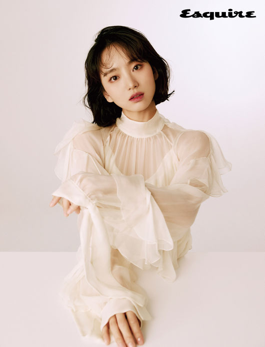 This picture, which was carried out under the keyword Won Jin-A, which you did not know, is said to have a lively charm unique to Won Jin-A, which acts as a vitamin in any shooting scene.In the public photos, Won Jin-A is digesting various costumes reminiscent of year-end parties such as frill dresses, pattern suits, and leather dresses. It is a back door that not only gets the OK cut quickly with the concept of the picture and the high understanding of each costume, but also brightens the scene atmosphere and makes the laughter at the shooting scene.The following interview also reveals the plump charm of Won Jin-A.During the conversation about the concept of the picture, she boasted that she had received an energetic award at the shooting site, while asking her senior actors such as Actor Cho Seung-woo and Actor Na Moon-hee, I am asking while chasing after my seniors.How was I? He also revealed the wrong side.However, when asked about the work, character, and Acting, he showed deep thoughts and intense posture.When she said, I think Ive been in charge of a lot of hard-core characters, she said, I think I have a side to find such a aspect in the character. I wonder if this person is as smart as he looks.At the same time, not all of the world is broken and rigid, so now I wonder about the character who is just as clever.As for the recently appeared Netflix series Hell, he was enthusiastic about the moment he watched the script and said, I will do my part unconditionally even if it comes out for a while.She added, It was always the same that I could not afford to worry about what character this person is, and what to do to digest the person, regardless of the weight in the work.Won Jin-A is an actor who has been attracting attention for starring in dramas such as Do not wear that lipstick, Life, Just Love, and Long Live the King: Mokpo Hero.In the recently released Netflix series Hell, he plays the character Song So Hyun and expresses the family love that is revealed in extreme situations. In the upcoming movie Happy New Year, he will appear as a hotel roommaid who will work for a living by folding his dream of musical actor for a while.