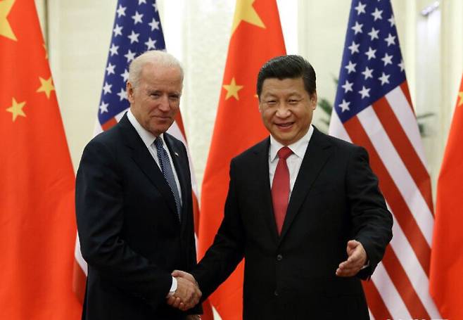 2011년 당시 중국을 방문한 조 바이든 당시 미국 부통령과 시진핑 당시 국가 부주석 / 사진=연합뉴스