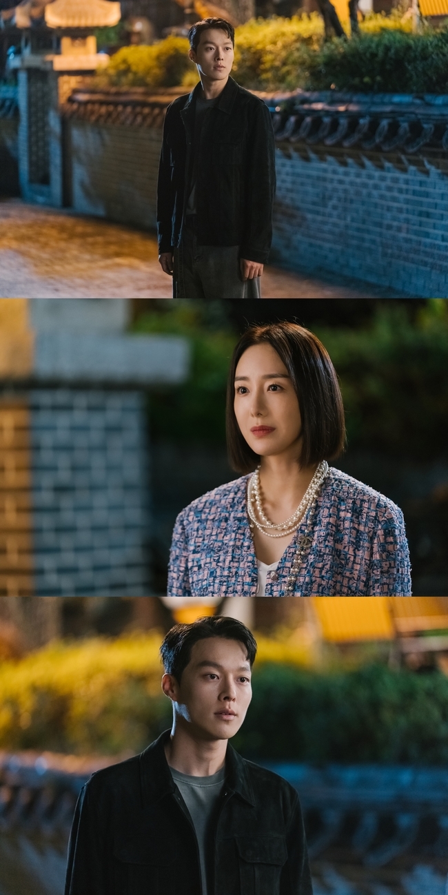 Now, Im breaking up What is Yoon Jin-hee going to tell Jang Ki-yong?SBS gilts Drama Now, Were Breaking Up (playplayplay by Jane/director Lee Gil-bok/creator Gline&Kang Eun-kyung/production Samhwa Networks, UAA/hereinafter, Jihejung) are running toward the middle.While Ha Young (Song Hye-kyo) and Yoon Jae-guk (Jang Ki-yong) have confirmed each others hearts around a long way, the stories of various characters surrounding the two are unfolding deeply and raising the interest of the drama.The person who cannot be missed in the relationship between Ha Young-eun and Yoon Jae-guk is Sinyujeong (Yoon Jin-hee).Previously, sinyujeong appeared at the event prepared by Ha Young at the request of his close brother Yoon Jae-guk.But after the event, Sinyujeong asked Yoon Jae-kook if he knew who Ha Young-eun was, in a somewhat hostile tone.Sinyujeong was the fiancee of Yoon Soo-wan (Shin Dong-wook), a man whom Ha Young-eun loved 10 years ago.In particular, in the 7th preview, which was released at the end of the 6th episode of Jihejung, Sinyujeong told Ha Young-eun that Yoon Soo-wan and Yoon Jae-guk were brothers, and Yoon Soo-wan died in a traffic accident 10 years ago.Ha Young-eun, who expressed his mind toward Yoon Jae-guk, can be a little difficult. Many viewers are waiting for the broadcast seven times with anxiety.Meanwhile, on December 2, the production team of Jihejung will reveal the serious appearance of Yoon Jae-guk and shinyujeong a day before the 7th broadcast, drawing attention.Yoon Jae-guk and sinyujeong in the photo are facing each other in the dark street.Ha Young is Yoon Jae-guk who does not lose his smile in front of him, but his eyes on Sinyujeong are cold. Sinyujeong is also looking at Yoon Jae-guk with a firm expression.Why did they face each other like this? What is she going to say to Yoon Jae-kook?Will the conversation with sinyujeong change the mind of Yoon Jae-guk toward Ha Young-eun?In this regard, the production team of Jihejung said, In the 7th episode that will be broadcast tomorrow (3rd), the story of Sinyujong surrounding Ha Young, Yoon Jae Kook and Yoon Soo Wan is revealed.Yoon Jae-guks strong heart will be met with the complex Feeling of sinyujeong, which is bound to be hostile to Ha Yeong-eun.Jang Ki-yong and Yoon Jin-hee both played the role of the characters with delicate acting. I would like to ask for your attention. 