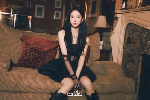 The title of the debut song by Girl Group Kep1er has been released.Kep1er opened its debut song on the official SNS and homepage on the 3rd, releasing a third concept photo titled Concept Photo 3: Connect 1 (Connect One).According to the released image, Kep1ers debut album First Impact (FIRST IMPACT) title song, released on the 14th, is WA DA, which is expected to reveal the energistic and lovely charm of only nine girls.In addition, the urban and sophisticated visuals of Choi Yu-jin, Shao Ting, and Yudi Tamashiro overwhelmed the gaze and raised the curiosity about the debut album.First, Choi Yu-jin completed a luxurious aura with black short dress and race warmer.The eyes that overwhelm the camera also fall into a strange feeling in conjunction with the light that shines in the vintage mood.Shao Ting also highlighted a luxurious yet feminine atmosphere by matching a race warmer to a suspender skirt.The imposing etiquette added to the black leather styling attracts attention because it contains a heavy charisma.Yudi Tamashiro, who showed a neat production with a mix of white shirts and black set-up, also emphasized a deep charisma with a natural black hair.Kep1er opened the third concept photo on the day and led the global fans to the hottest response with the urban and girl-like aura.Especially, the dreamy mood that penetrates this concept photo adds mysterious sensibility to Kep1ers visuals, so expectations are gathered for the next members to be released in turn.Kep1ers debut album First Impact is an album that unravels the vast world view of Kep1er and the colorful charm of nine girls.Kep1, which means Kep, which means that you have a dream, and Kep 1, which means that nine girls will come together to become the best, will meet fans first at 2021 MAMA on the 11th.After the debut on the 14th, we will continue to communicate with global fans through various activities for two years and six months.Meanwhile, Kep1er appeared on the reality program Kep1er-view which was first released on cable channel Mnet and digital studio M2 official YouTube channel on the 2nd.