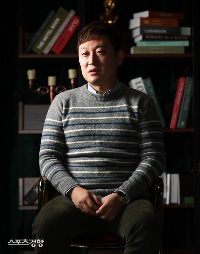 지난해 음주운전으로 자숙했던 개그맨 노우진이 지난 1일 서울 등촌동의 한 스튜디오에서 스포츠경향과 인터뷰하고 있다. 사진 정지윤 선임기자