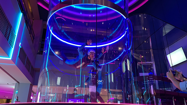 실내스카이다이빙 ‘스매시에어’. 사진=MBC플러스/청라스매시파크 제공