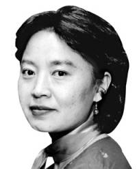 정희진 여성학자