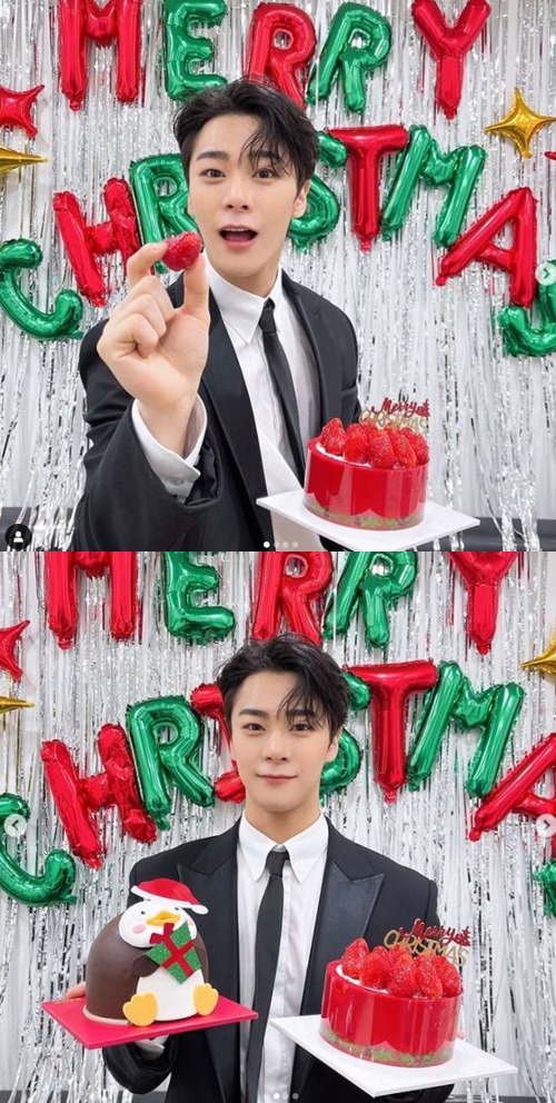 Astro Munbin has given off a glamorous charm.Moon Bin posted several photos on his instagram on the afternoon of the 23rd.Inside the picture is a picture of him wearing a suit and holding a cake.With smooth skin like ceramics, Moon Bin shot her with a solid physical.In another photo, he was seen standing with two cakes.Moon Bin, who showed off his warm aura with a sleek jaw line, boasted a handsome handsomeness.