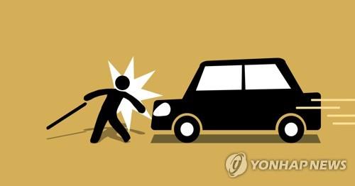 노인 - 승용차 교통사고 (PG) [권도윤 제작] 일러스트