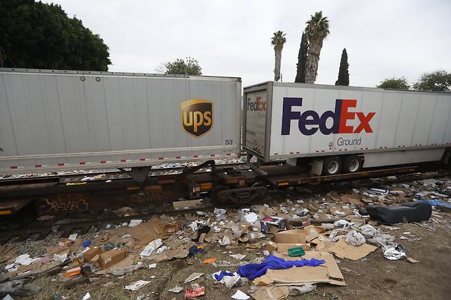 미국 배달업체들인 UPS, FedEx 등의 소포가 대량 도난당했다. EPA=연합뉴스