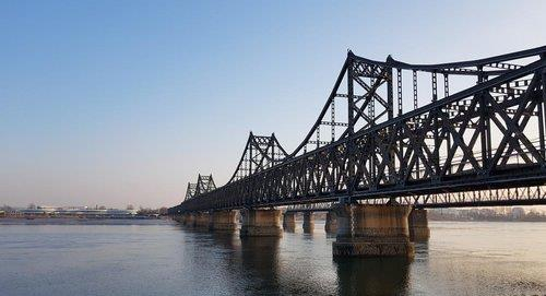 The Sino-Korean Friendship Bridge, which spans the Yalu River between China and North Korea. [YONHAP]