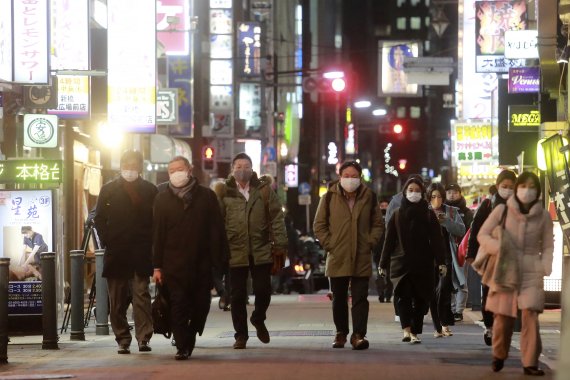 지난 19일 일본 도쿄 거리 모습. AP뉴시스