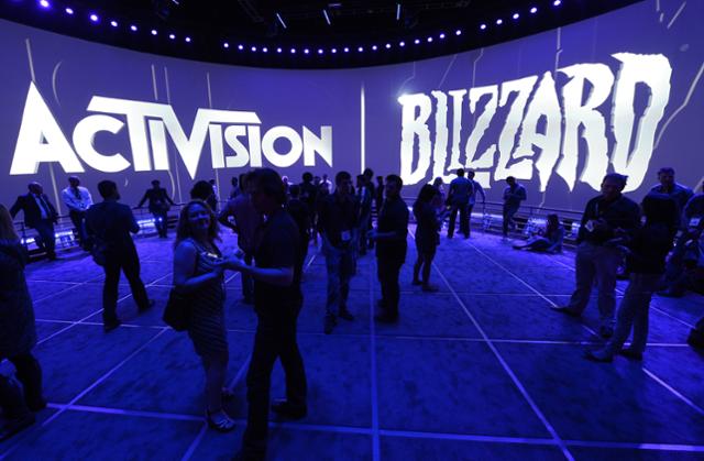 지난 2013년 미국 캘리포니아주 로스앤젤레스에서 열린 E3 게임쇼의 액티비전 블리자드 부스의 모습. 로스앤젤레스=EPA 연합뉴스