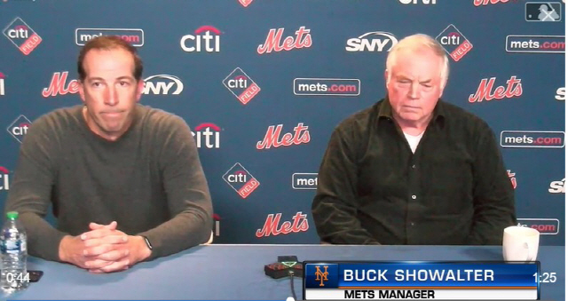 뉴욕 메츠 벅 쇼월터 감독(오른쪽)과 빌리 에플러 단장이 화상 인터뷰를 진행하고 있다. 사진=MLB.com 캡처