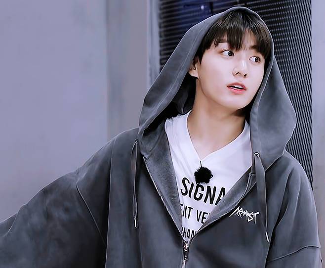 "드디어 겨우 겟" 방탄소년단 정국 디자인 굿즈 5종 2차도 '품절'